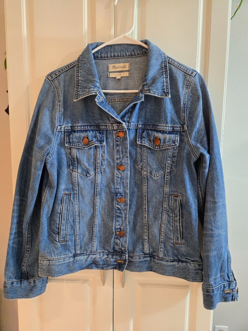 Madewell The Jean Jacket in Pinter Wash Denim size Large
